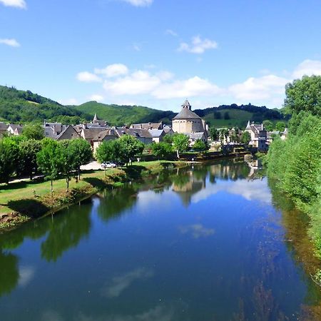L'Oustal Bed & Breakfast Sainte-Eulalie-d'Olt Luaran gambar
